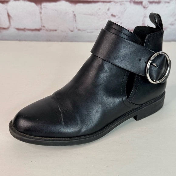 H&M Divided Faux Leather Black Cut-out Low Heel Moto Ankle Boot Size 5.5 - Picture 11 of 16